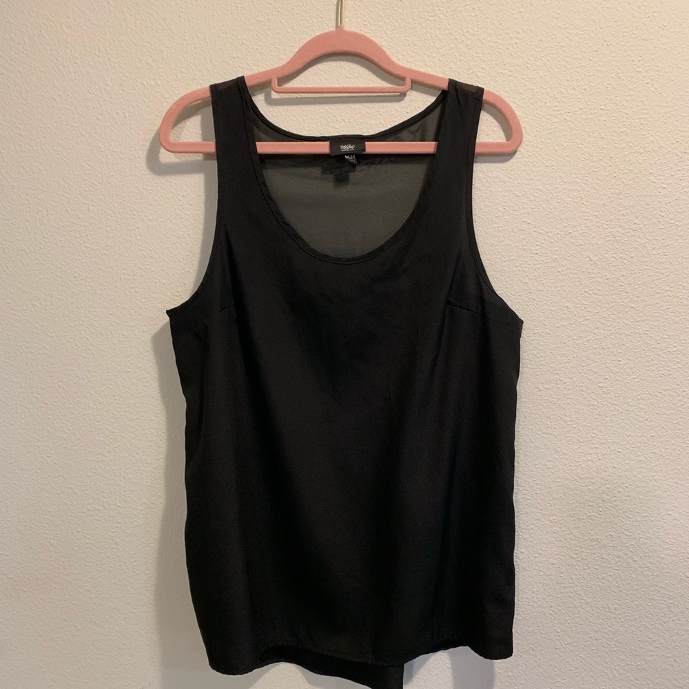 Layering black tank